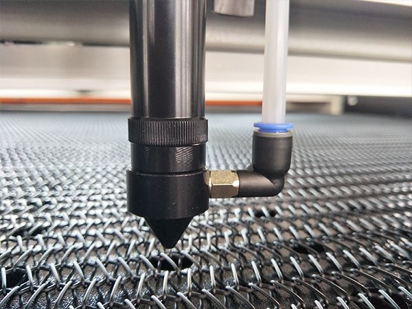 8-风冷激光切割头-咔咻