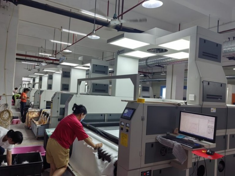 5高精度激光切割